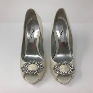 Nina Bridal white wedding shoes size 5